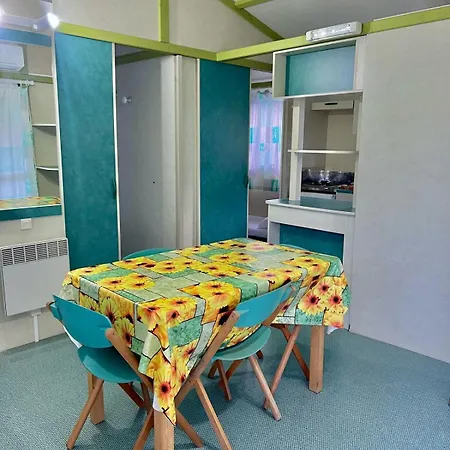 Lido Riccio مكان تخييم *